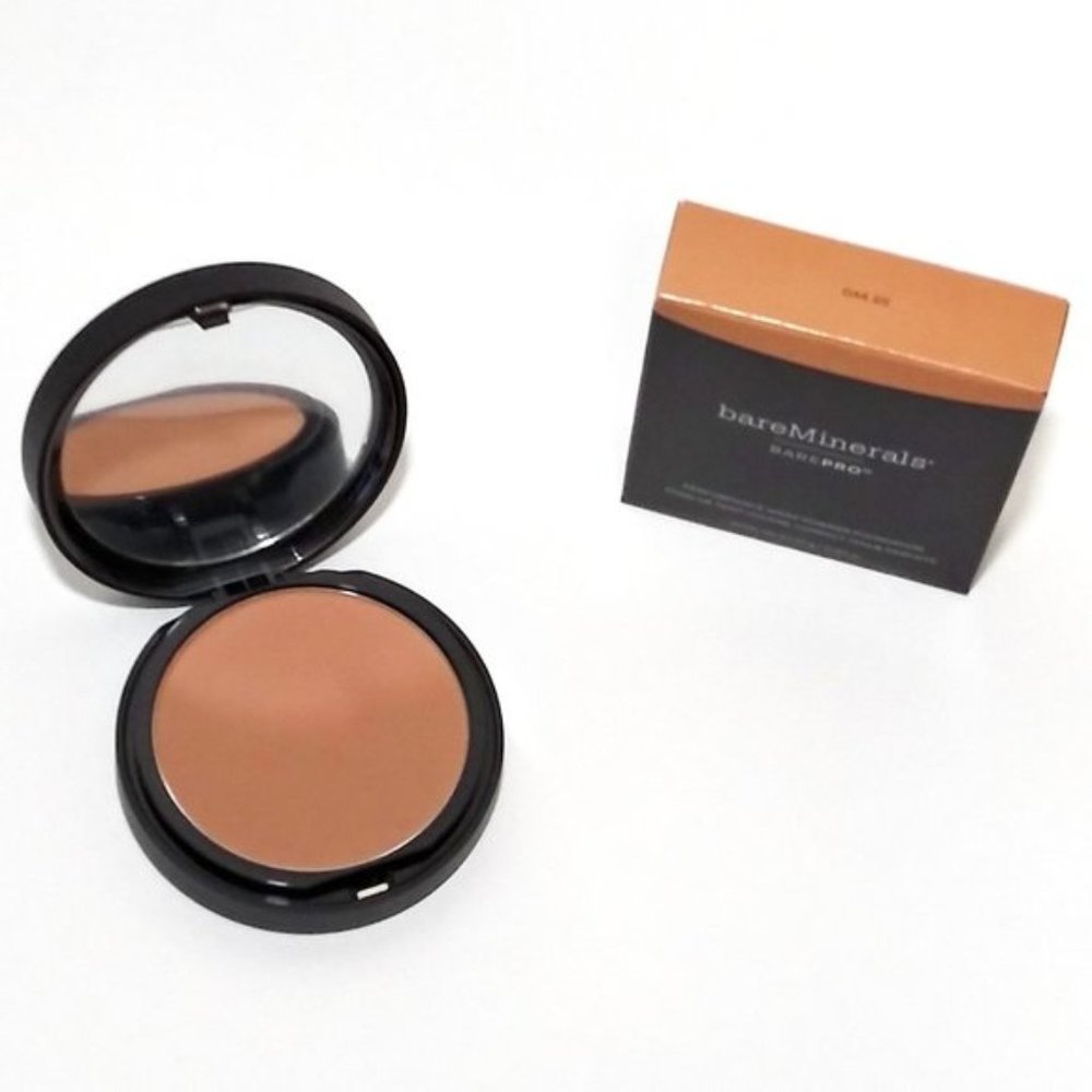 BARE MINERALS | BAREPRO Powder Foundation